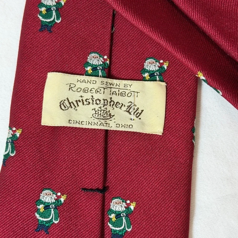 Robert Talbott Hand Sewn Christmas Santa Clause Embroidered Red Tie Green Motif